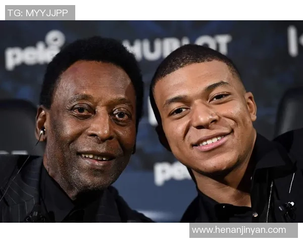 探索饰贝利足球的魅力与技术提升之路，助力青少年足球梦想实现